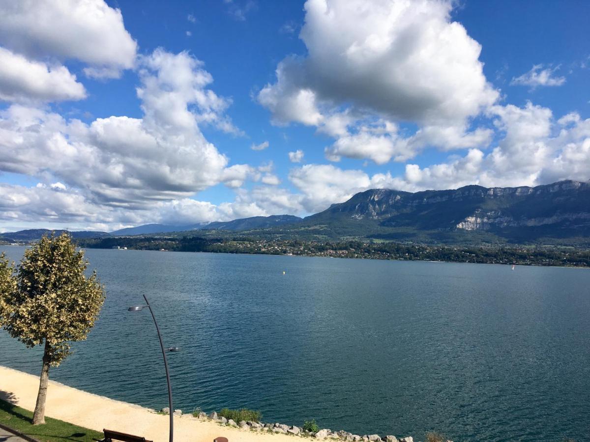 Pieds Dans L'Eau Au Lac Du Bourget Le Bourget-du-Lac Exteriér fotografie